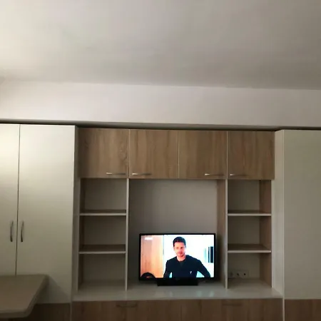 Park Lane Lux بوموري