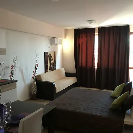 Park Lane Lux فندق 4*