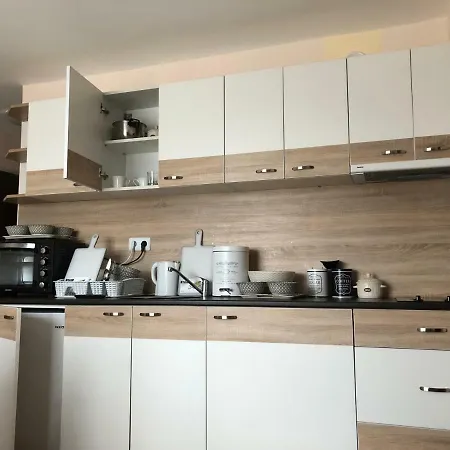 فندق Park Lane Lux بوموري