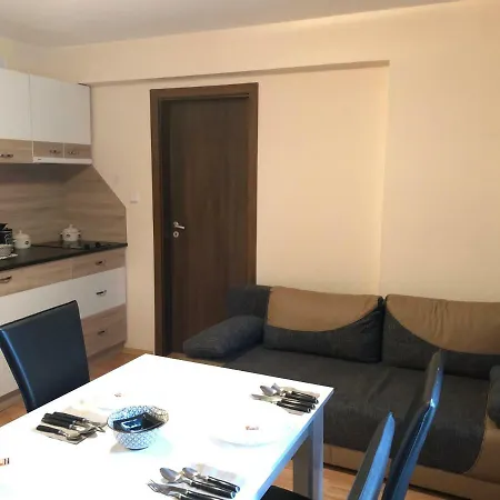 فندق Park Lane Lux بوموري