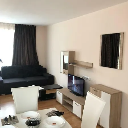 Park Lane Lux فندق
