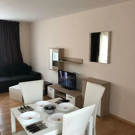 Park Lane Lux فندق